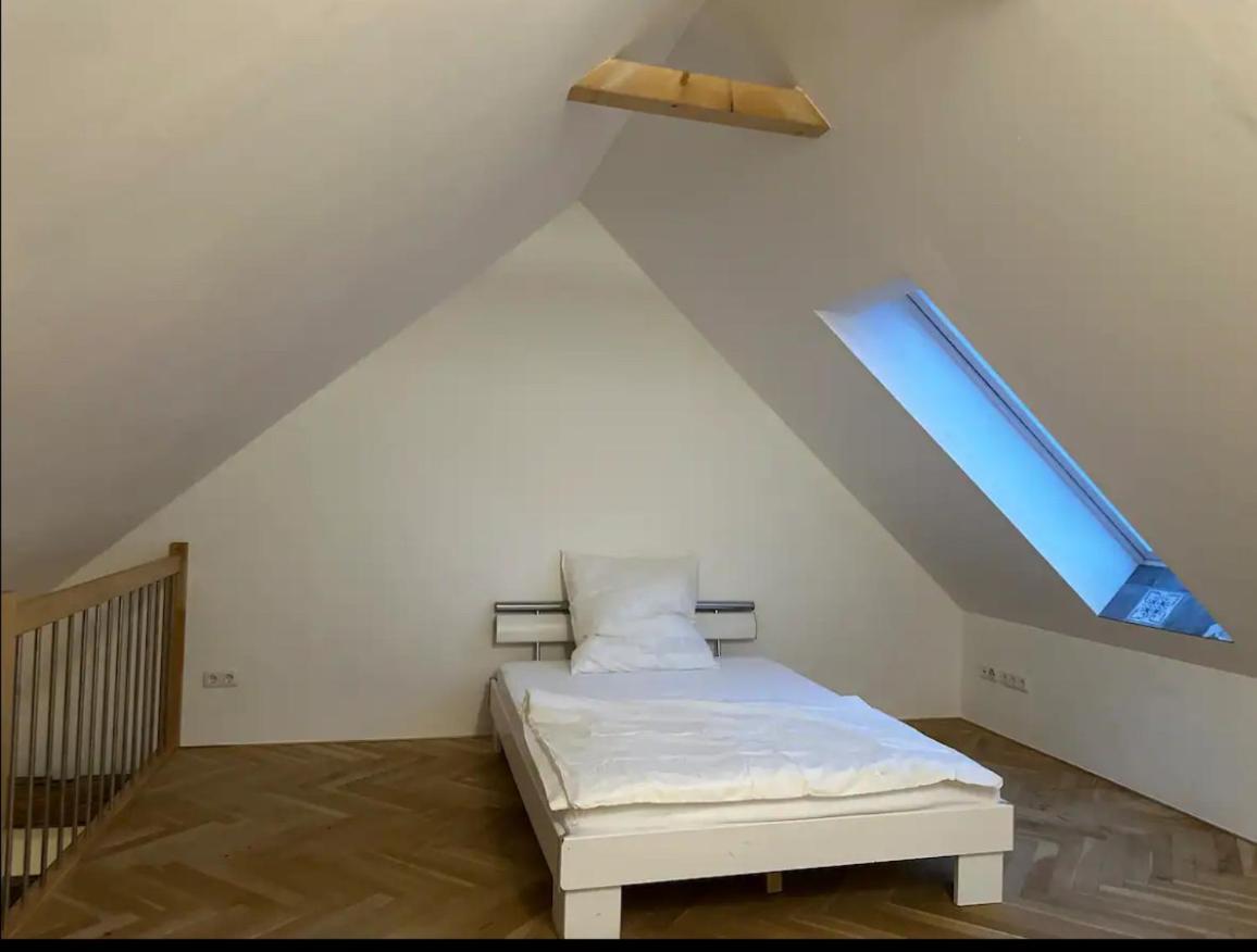 Exklusive Maisonetten Wohnung Mit Gartenzugang Augsburg Bagian luar foto